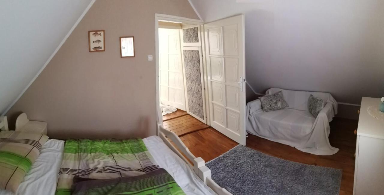 Вилла Kotnyek Nyaralo Балатонкерестур Экстерьер фото