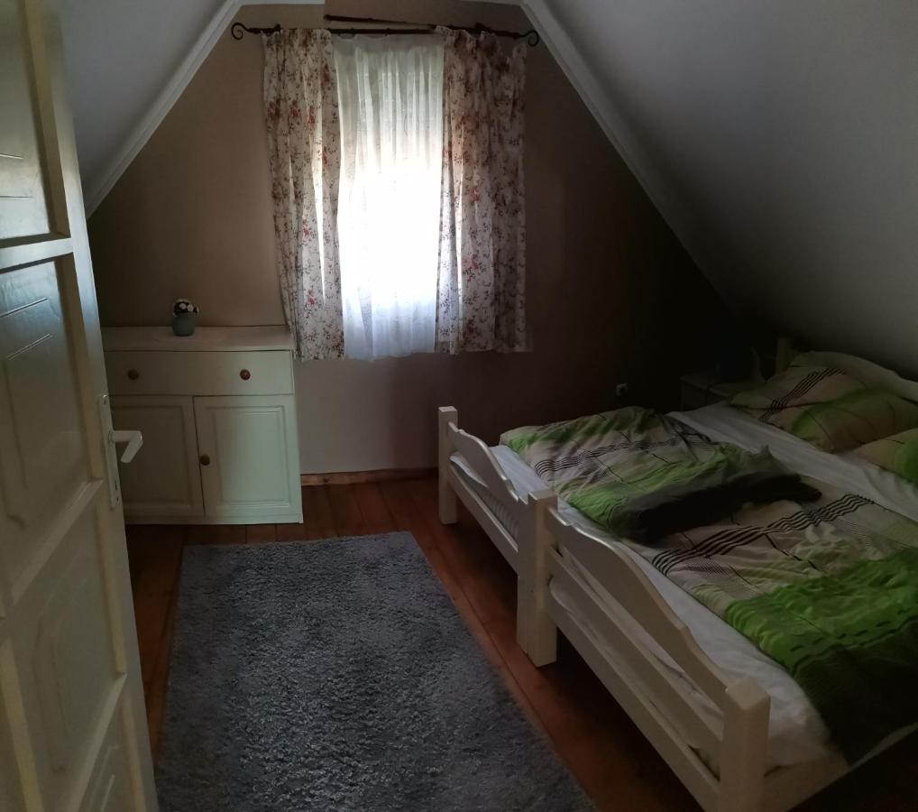 Вилла Kotnyek Nyaralo Балатонкерестур Экстерьер фото